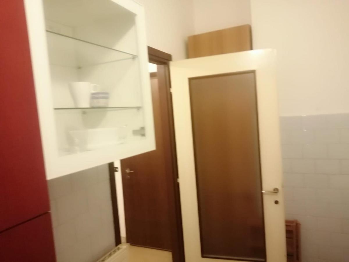 Apartamento Galeazzi Private House Milano Exterior foto