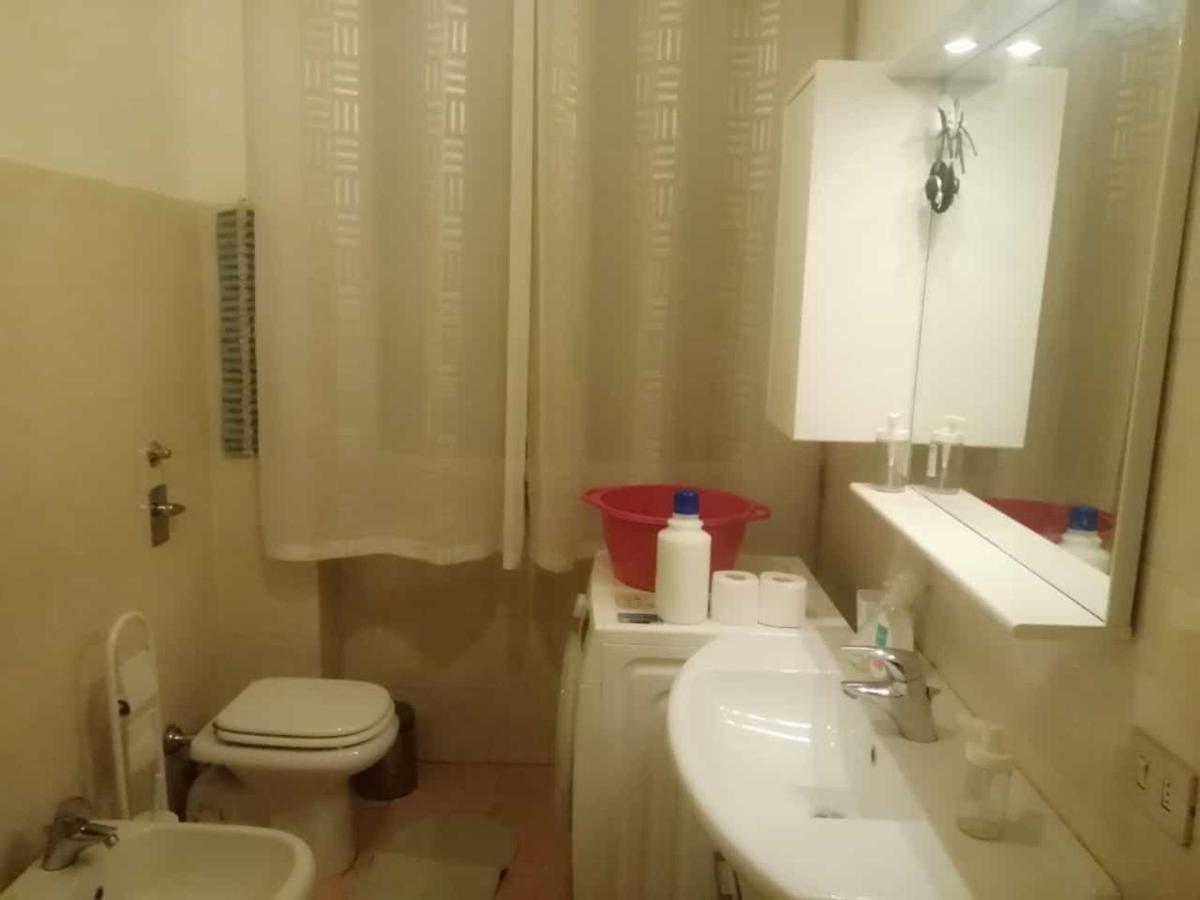 Apartamento Galeazzi Private House Milano Exterior foto